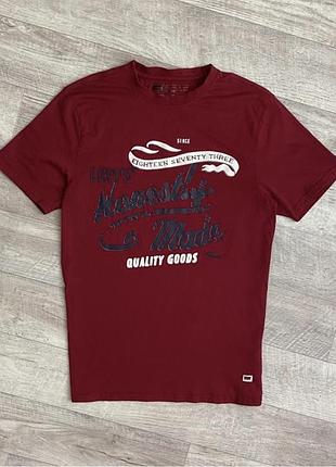 Футболка от levi’s