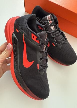 Жіночі кросівки nike air winflo 10