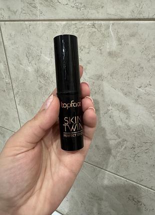Контур у стіку topface
