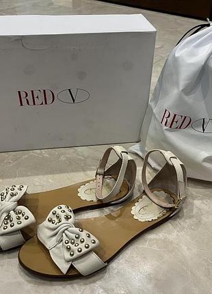Босоножки женские кожаные red valentino