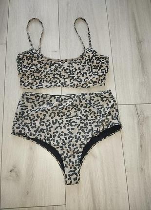 Купальник фирменный