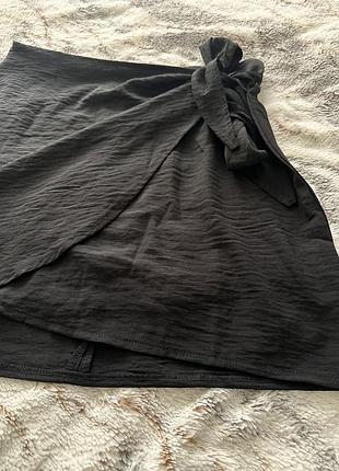 Чорна спідниця shein 5