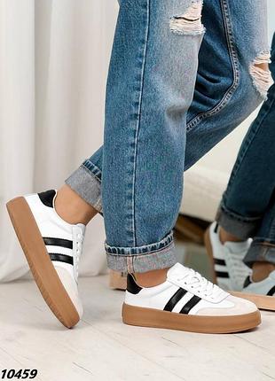 Кросівки 10459