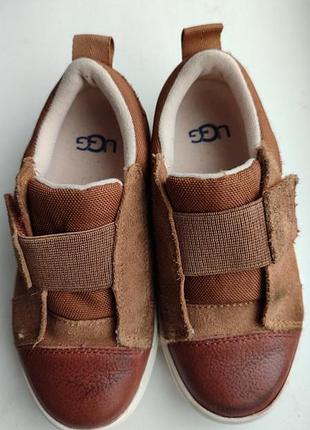 Кросівки ugg