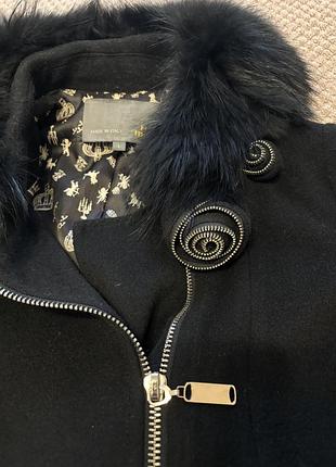 Пальто fendi