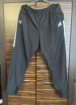 Чоловічі спортивні штани adidas розмір l!