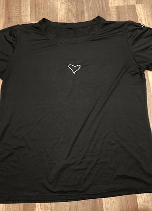 Футболка жіноча