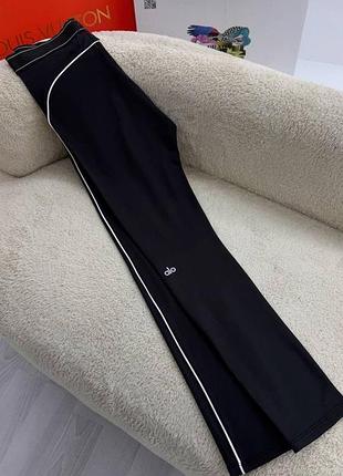 Брендові легенси