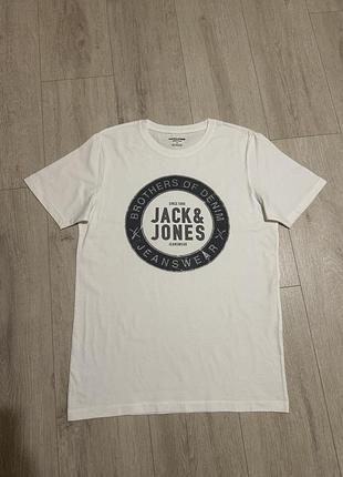 Чоловіча футболка jack&amp;jones m