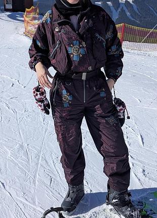 Винтажный лыжный костюм