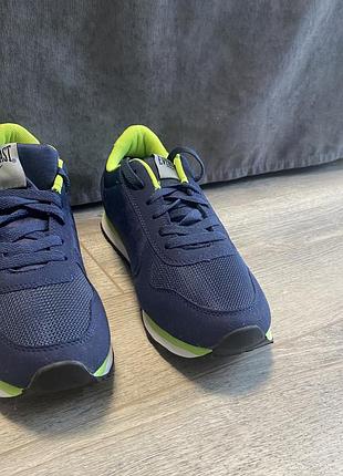 Кроссовки мужские