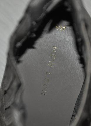 Стильні черевики new look, еко замш, стійкий каблук7 фото