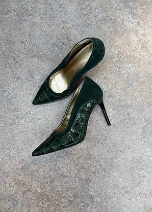 Туфлі жіночі на шпильці