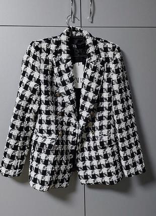 Продам новый твидовый блейзер zara(размер s-m)