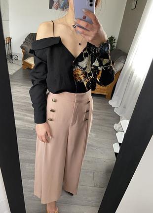 Очень красивая блуза