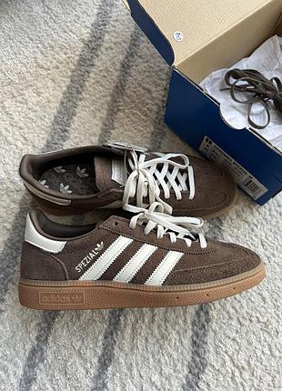 Adidas handball spezial оригинал р.40(25 см)