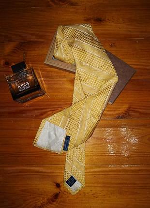 Краватка, краватка faconnable.