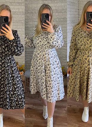 Плаття в квітковий принт