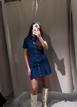 Красива коротка джинсова сукня zara