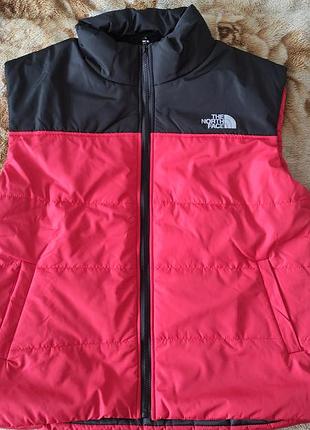 Красно- черная мужская жилетка