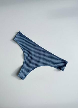 Женские хлопковые трусики стринги в рубчик