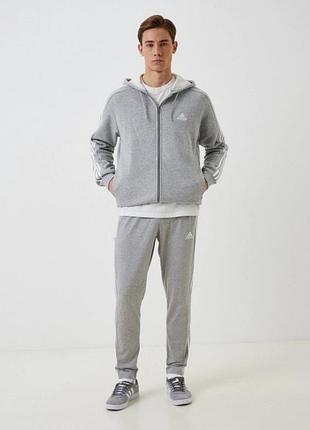 Толстовка adidas