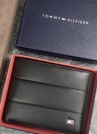 Новий гаманець від tommy hilfiger