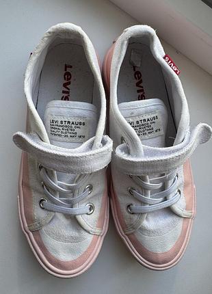 Крутые кеды levi’s 3