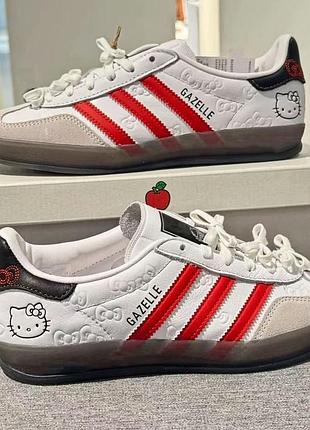 Кроссовки hello kitty x adidas gazelle indoor "50th aniversary" белый красный цвет, shoes