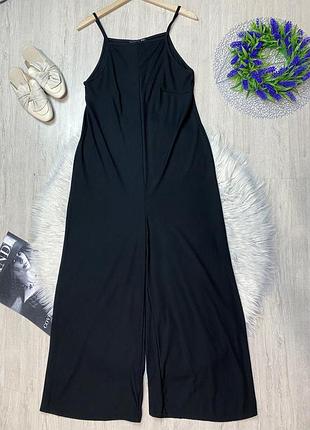 Комбінезон в рубчик і широкими штанинами кюлотами