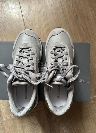 Кросівки new balance2 фото