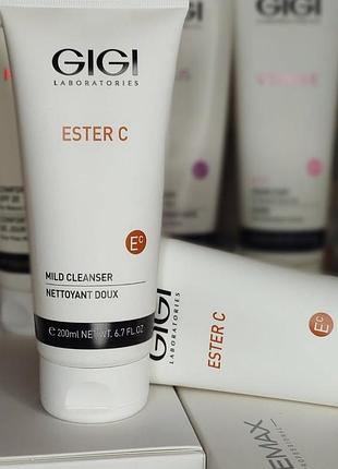Гель для вмивання обличчя джиджи 💧ester c mild cleanser gigi
