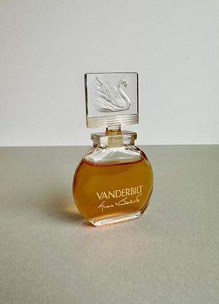 Gloria vanderbilt vanderbilt парфюмированная вода оригинал винтаж миниатюра!