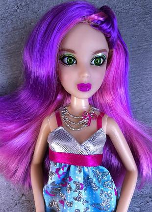 Liv doll, оригинал нюд или с аутфитом