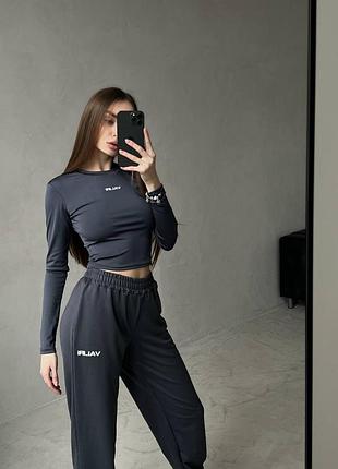 Комплект топ и джоггеры
