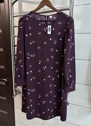 Сукня жіноча