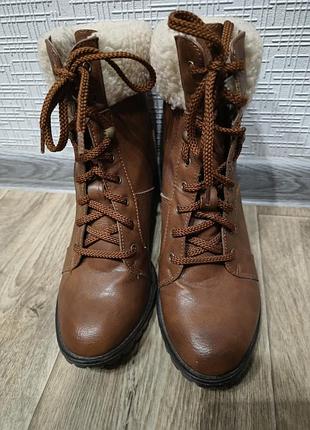 Демисезонные ботинки