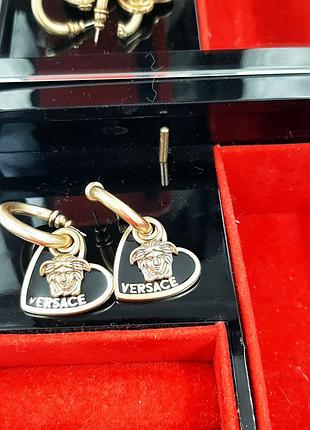Брендовые серьги в стиле версачи трансформеры, позолота. люкс качество. с гравировкой.