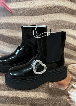 Ботинки демисезонные zara