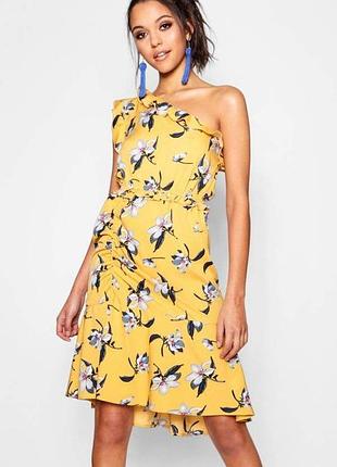 Модное платье