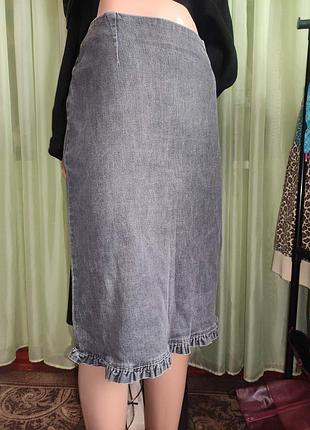 Темная юбка джинсовая