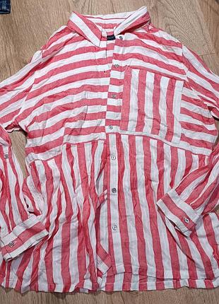 Рубашка розово белая, очень стильная мыла