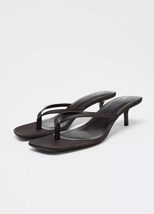 Атласные босоножки zara new
