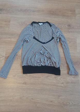 Кофта винтажная с напуском от известного бренда max mara , размер с.б у