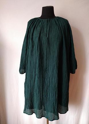 Невероятное изумрудное платье-плиссе от cos