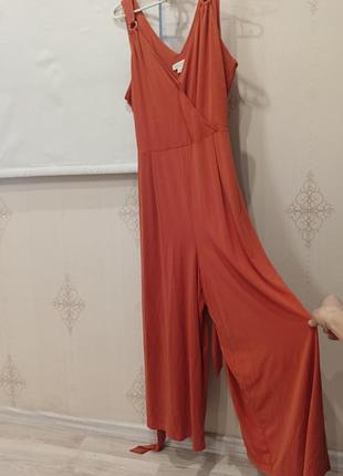 Комбінезон жіночий