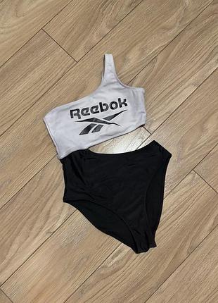 Крутий купальник reebok