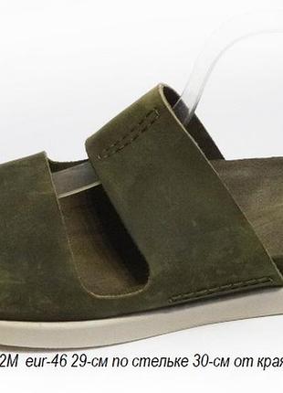 Модные стильные шлепанцы clarks