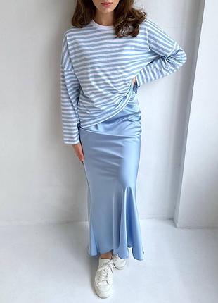 Голубая юбка из атлас-сатина, несколько цветов