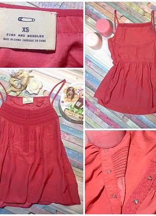 Красива маєчка pins and needles!